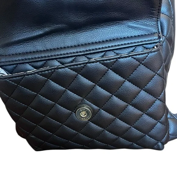 Betsey Johnson Quilted Cat Face Backpack Y2K Kawaii Coquette Glitter Rainbow Bag - Picture 4 of 16